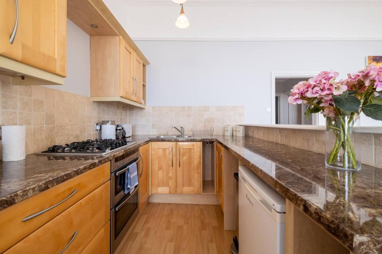 Spectacular Sea Views! Stylish Apt With Balcony Brighton Exterior photo